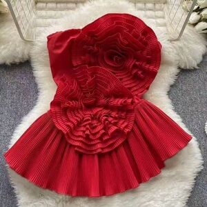 Elegant Red Pleated Dress